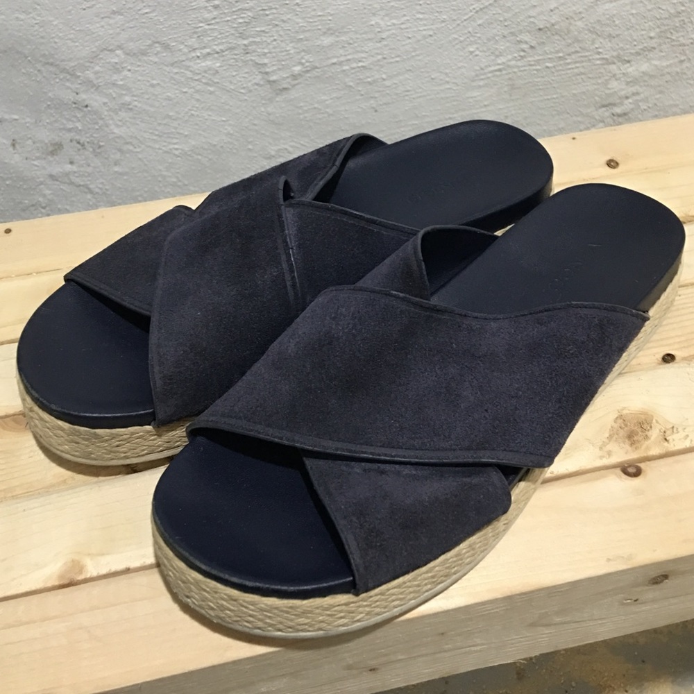 Vince sandals